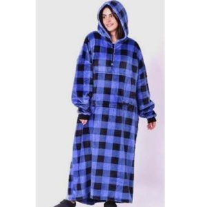 The Comfy Dream Long Quarter Zip Wearable Blanket One Size Blue Plaid New